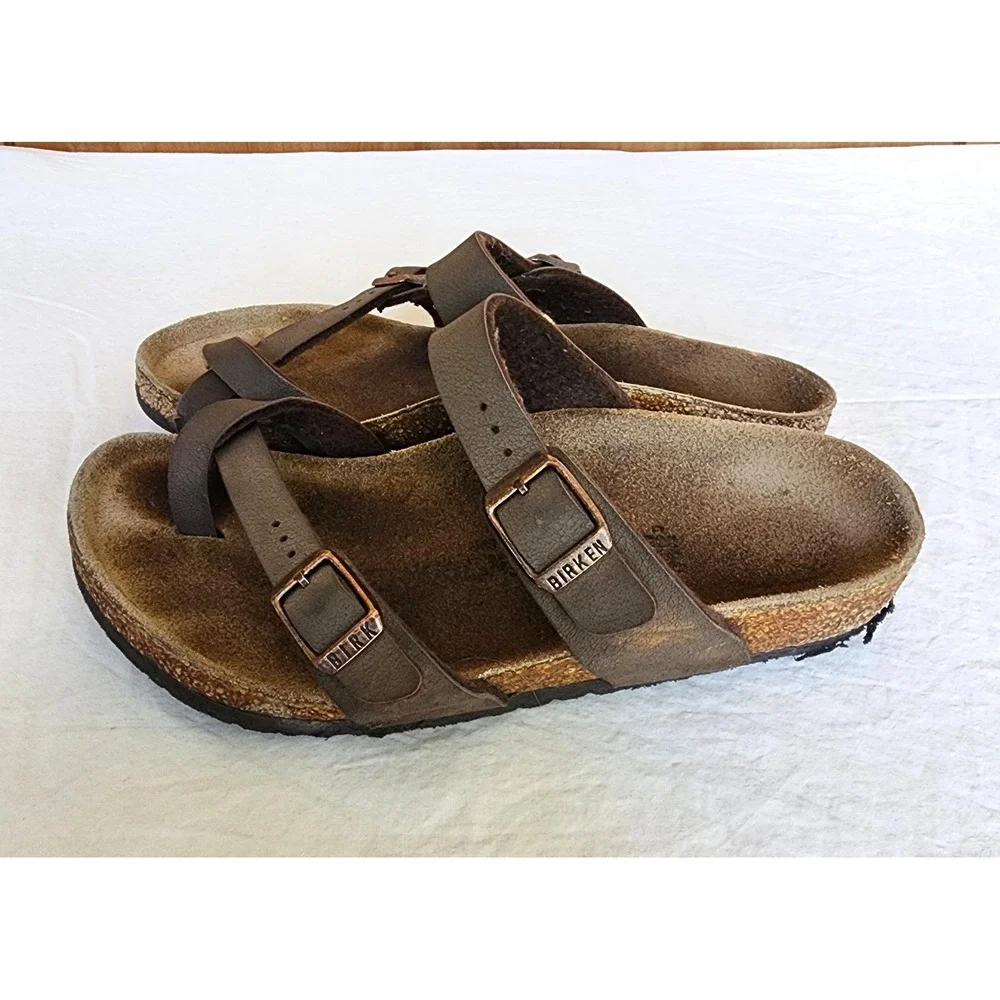 Birkenstock EU 32 Big Kids Youth US 1 to 1.5 Brown Leather Double Strap Sandals‎